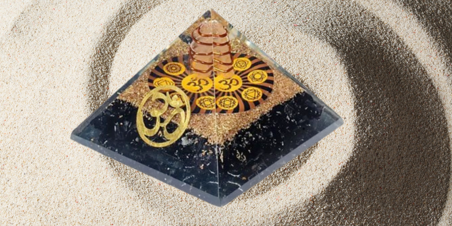 Orgonite : composition en résine, métaux et pierres naturelles | Univers Tibet