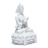 Buddha-Statue mit Glocke und weißem Dorje