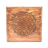 Table sacrée Fleur de Vie en bois – Autel spirituel, plaque décorative en bois avec motif circulaire floral géométrique gravé.