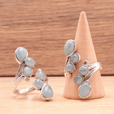 Elastischer Ring aus Amethyst-, Rosenquarz- und Bergkristallperlen