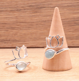 Elastischer Ring aus Amethyst-, Rosenquarz- und Bergkristallperlen