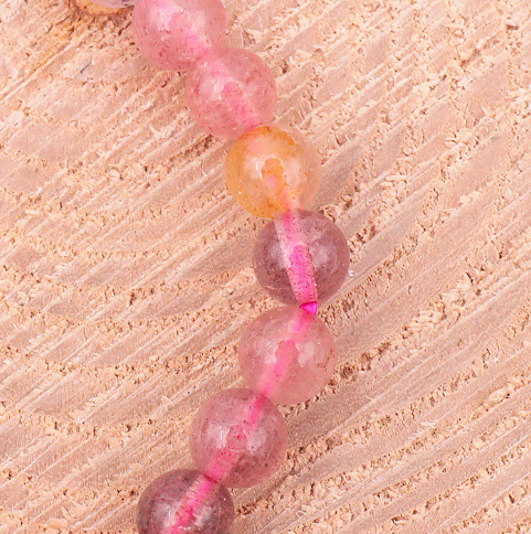 Armband Rosalia aus Hämatoid-Erdbeerquarz