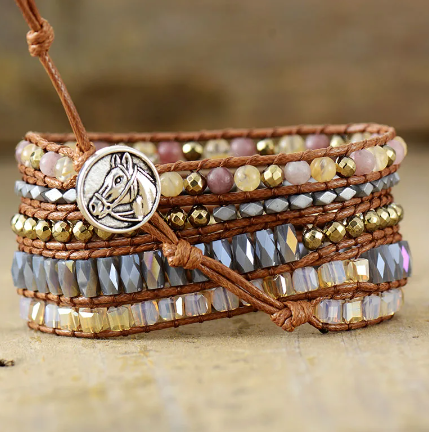 Wickelarmband aus Jaspis und Kristallen